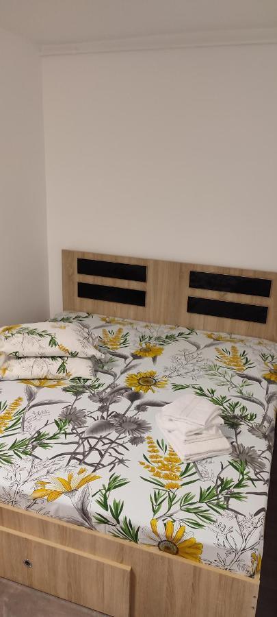 Margeanului Studio Boekarest Buitenkant foto