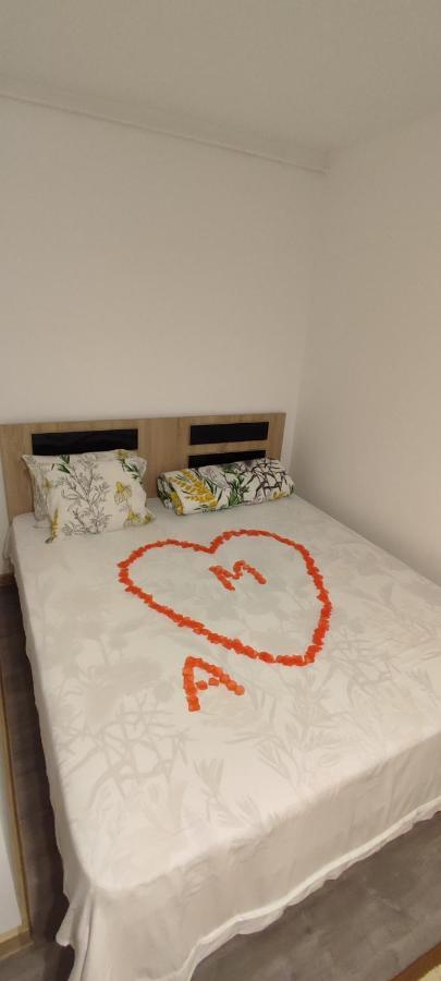 Margeanului Studio Boekarest Buitenkant foto